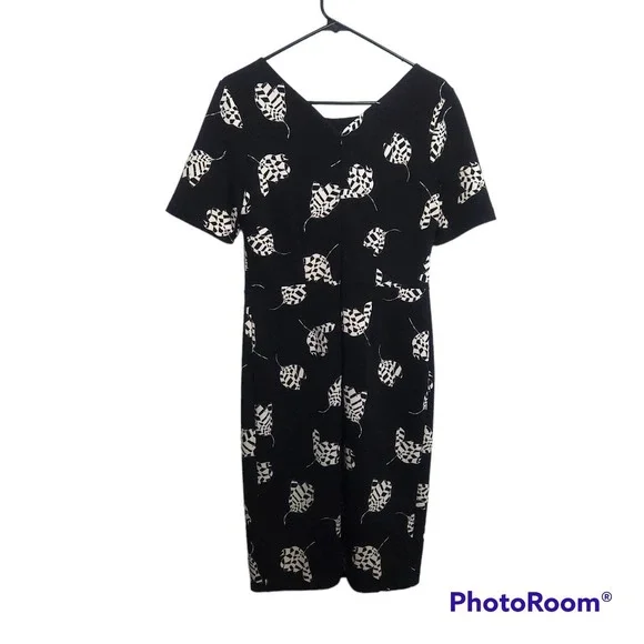 Vince Camuto Checkered Leaf Print Scuba Dress - Picture 4 of 5